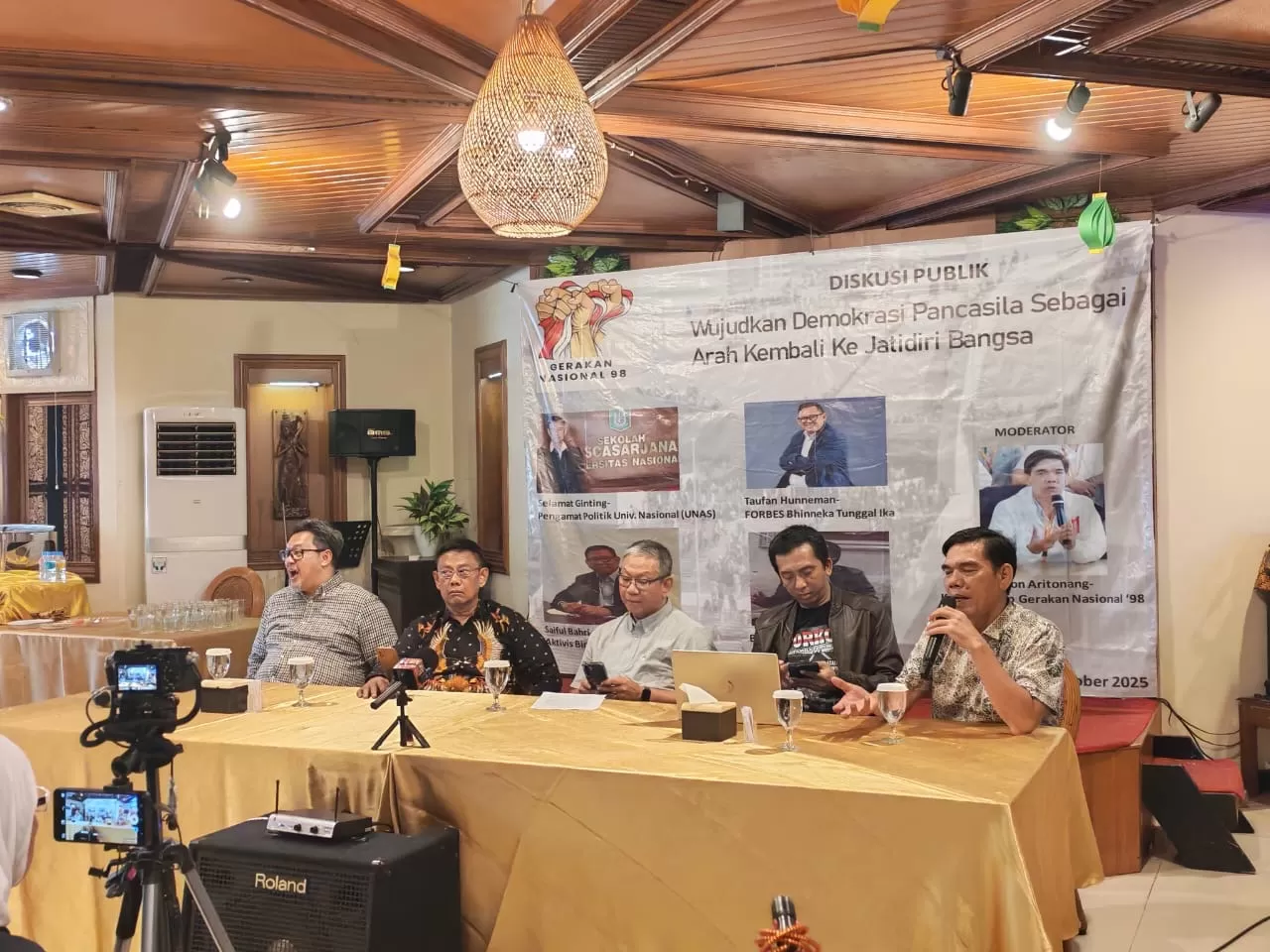 Gerakan Nasional 98 Bahas Rekonstruksi Sistem Ketatanegaraan dan Demokrasi Pancasila.