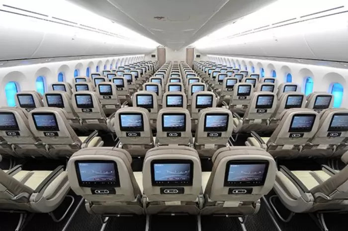 Pesawat Saudia Airlines rute Jakarta-Madinah mendarat darurat di Kerala India pada Minggu 19 Oktober 2025. (Saudia Airlines)