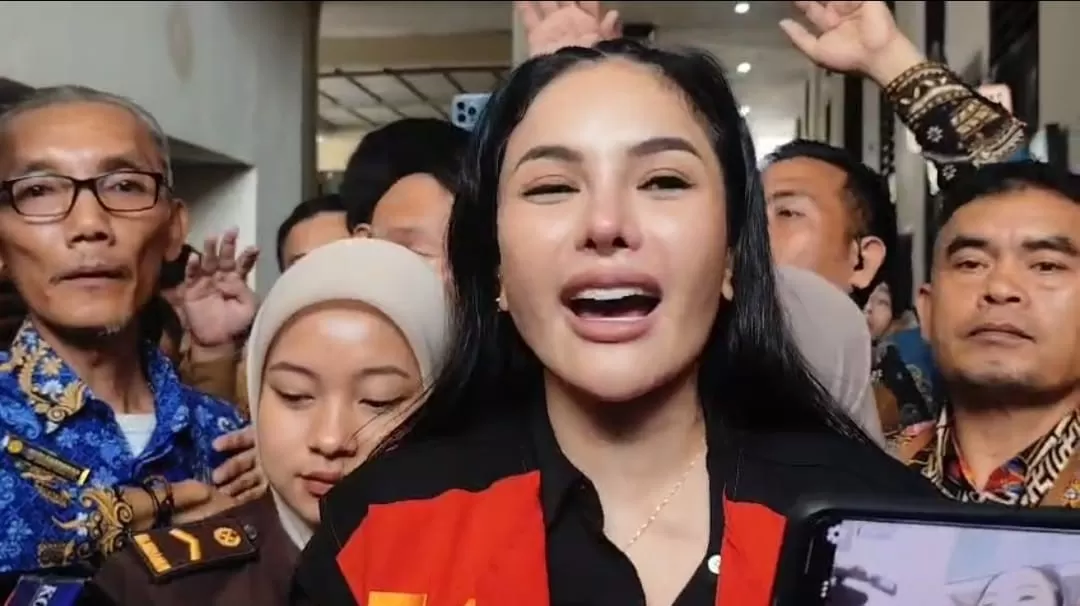 Hukuman Nikita Mirzani diperberat jadi 6 tahun penjara di tingkat banding di PT DKI Jakarta  (Foto: Konteks.co.id/Ratih Nug)