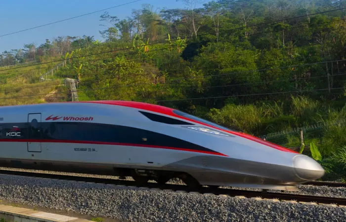 Kereta Cepat Jakarta-Bandung, Whoosh (Foto: Instagram/@keretacepat_id)
