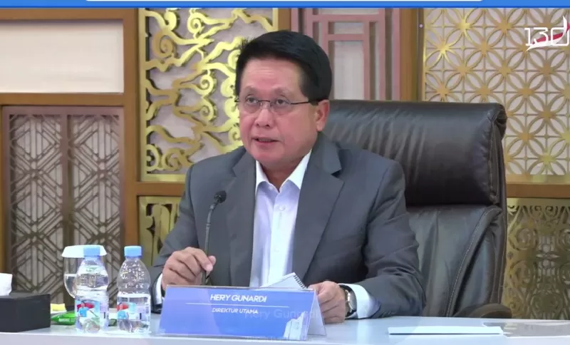 Dirut Bank BRI, Hery Gunardi, mengatakan, pihaknya telah menyalurkan Rp130 triliun KUR dan Rp104 triliun untuk pendirian dapur MBG. (KONTEKS.CO.ID/tangkapan layar Zoom BRI)