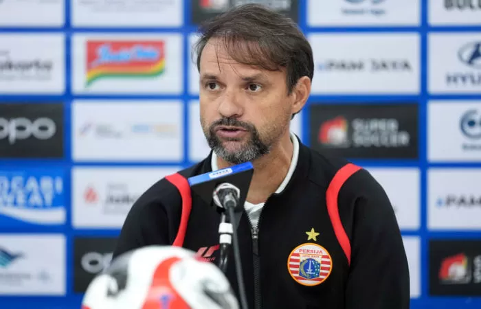 Pelatih Persija, Mauricio Souza optimis atasi Persik Kediri di Stadion Manahan, Solo (Foto: persija.id)