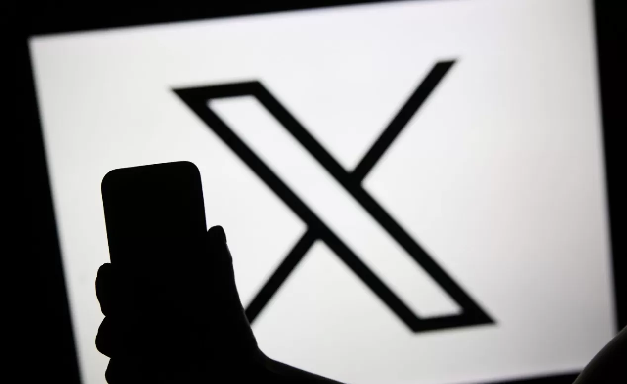 Fitur About this account Platform X (foto: Klaudia Radecka/NurPhoto via Getty Images)