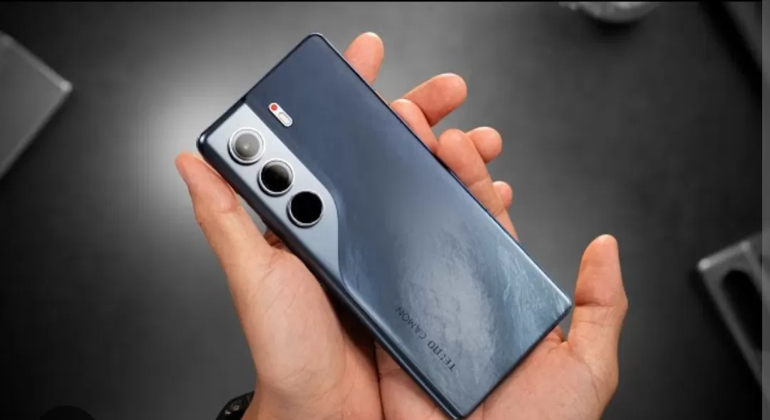 Gambar TECNO Camon 40 (Youtube/gadgetin)