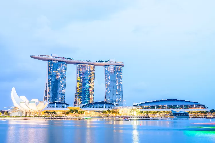 Singapura hadapi badai PHK. (Freepik/mrsiraphol)