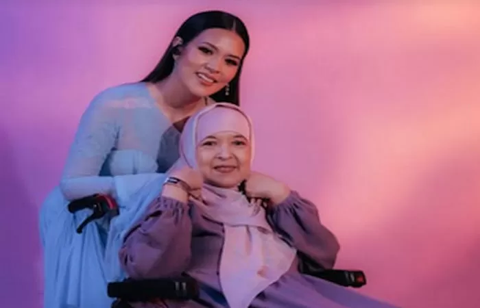 Ibunda Raisa, Ria Mariaty meninggal dunia akibat penyakit kanker (Foto: Instagram/@raisa6690)