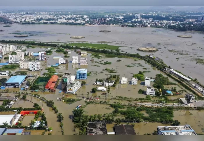 Banjir besar yang melanda Sri Lanka saat ini. (PTI)