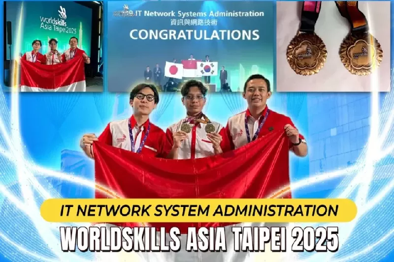 Mahasiswa UNIKOM, Rash Asyari Amyris Thalib, menunjukkatn medali emas selaku juara Worldskills Asia Taipe 2025. (KONTEKS.CO.ID/Dok UNIKOM)