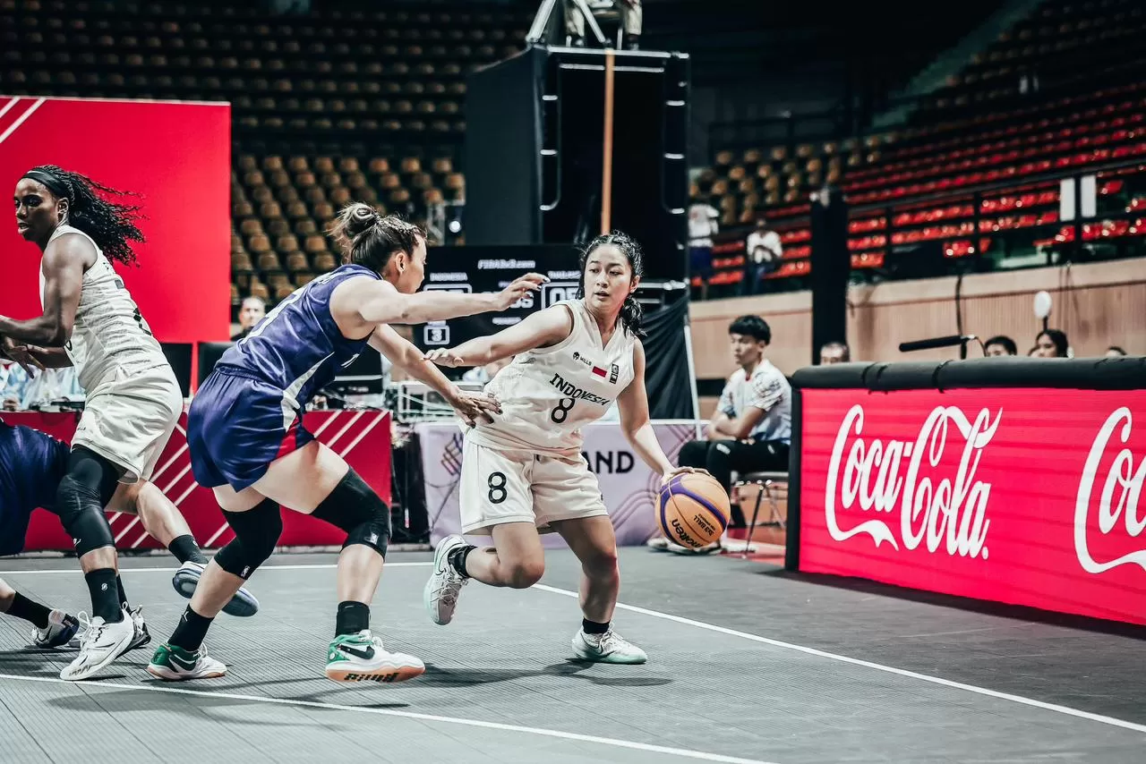 Tim basket 3x3 putri Indonesia berhasil mencetak sejarah dengan meraih medali emas SEA Games Thailand 2025. (Ariya Kurniawan)