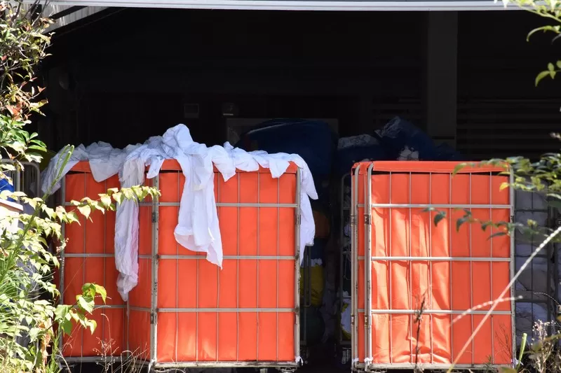 Tempat laundry yang mempekerjakan pekerja asing, termasuk Arif, di luar status kependudukan mereka, difoto di Fuefuki, Prefektur Yamanashi, pada 21 September 2025. (Yuka Asahina)