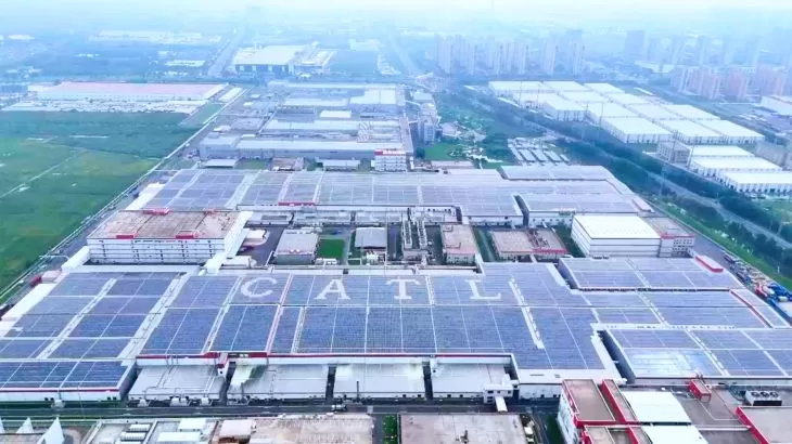 Pabrik baterai CATL di Jiangsu, China, yang membentang seluas 133 hektare dan kapasitas produksi yang direncanakan lebih dari 66 GWh. (Foto: CATL)