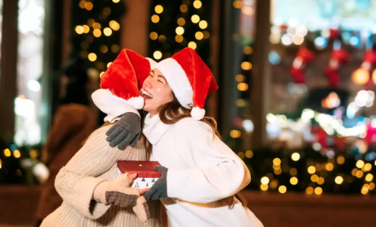 Ucapan Natal dan Tahun Baru: Hangat, personal, dan penuh makna. (Freepik/teksomolika)