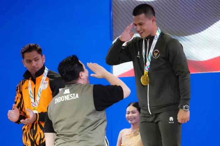 Rizki Juniansyah meraih medali emas SEA Games 2025. (Kemenpora)