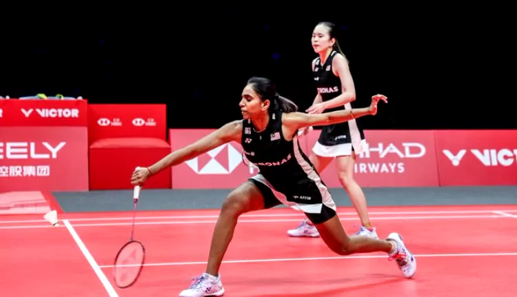 Pearly Tan-Thinaah Muralitharan harus mengubur mimpi ke final BWF World Tour Finals 2025. (X&nbsp;@tzafrul_aziz)