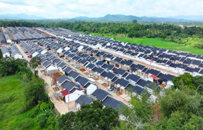 Prabowo hadiri akad massal 50.030 unit Kredit Perumahan Rakyat (KPR) Sejahtera Fasilitas Likuiditas Pembiayaan Perumahan (FLPP) (Foto: Setneg RI)