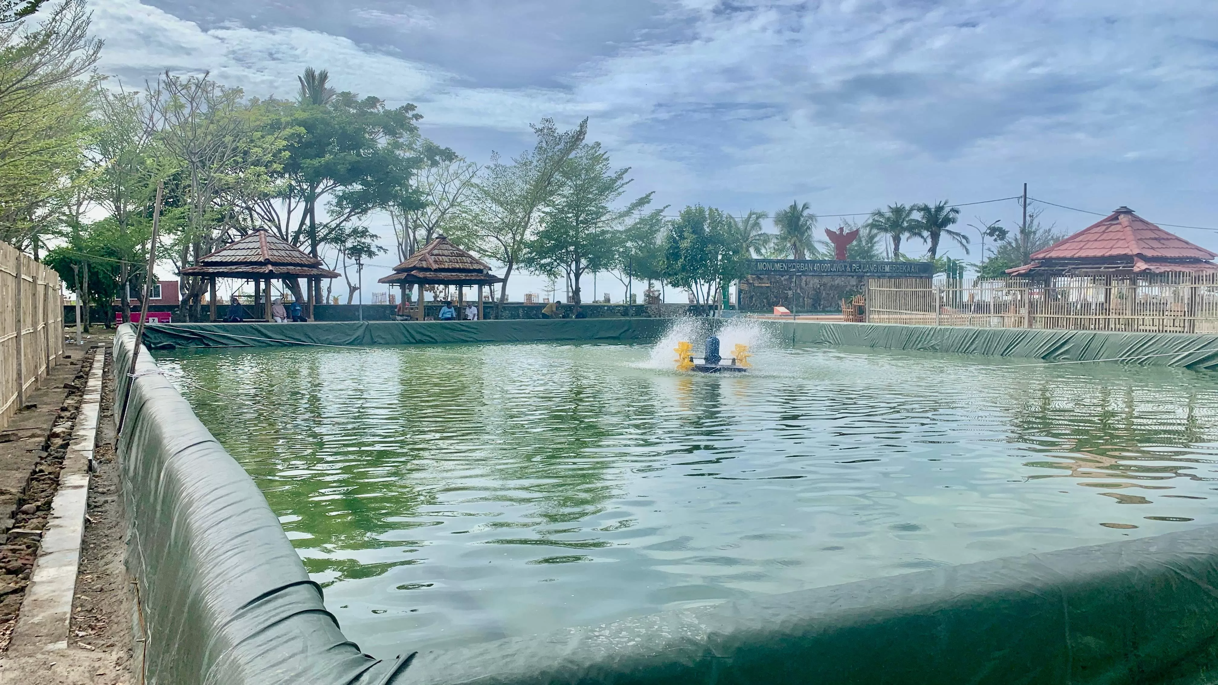 Budidaya Nila Intensif Hadir di Pantai Merpati, Dukung Ketahanan Pangan  Bulukumba - Berita-indo.id