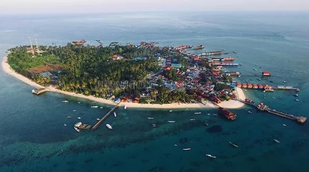 ABRASI: Kondisi abrasi yang terjadi di Pulau Derawan diharapkan segera ditangani, agar tak semakin parah ke depannya.