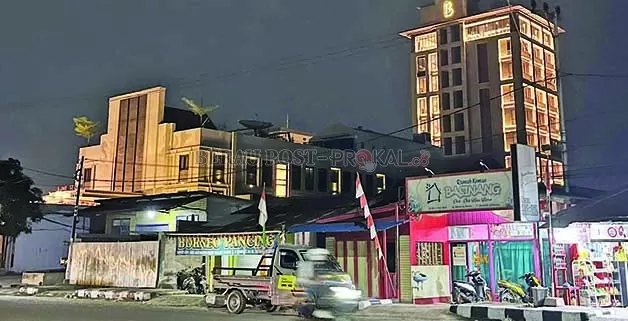 SUMBER PAD: Restoran dan hotel menjadi salah satu penyumbang PAD.