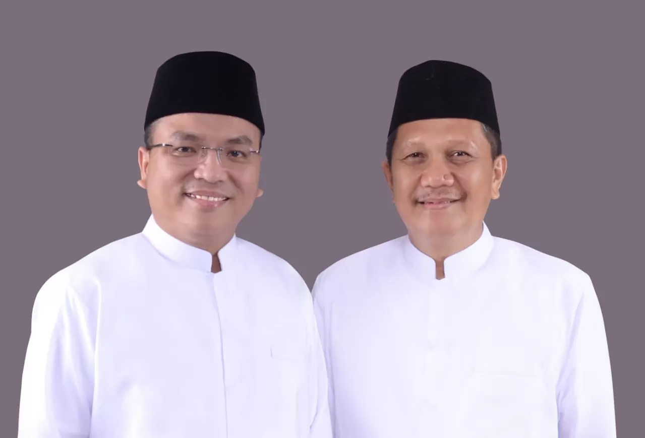 Denny Indrayana-Difriadi Darjat.