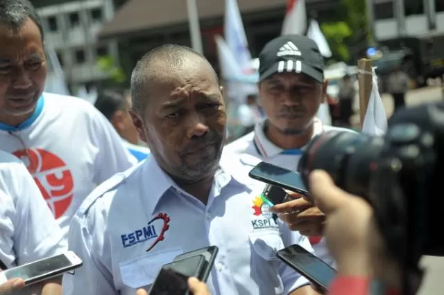 Ketua Federasi Serikat Pekerja Metal Indonesia (FSPMI) Kalsel, Yoeyoen Indharto