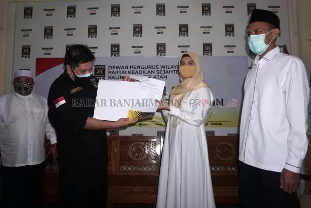 MENGAKU TAK TAHU: Ketua tim pemenangan Hendra dan kandidat Ananda sebelum Pilkada 9 Desember lalu.  | FOTO: WAHYU RAMADHAN/RADAR BANJARMASIN