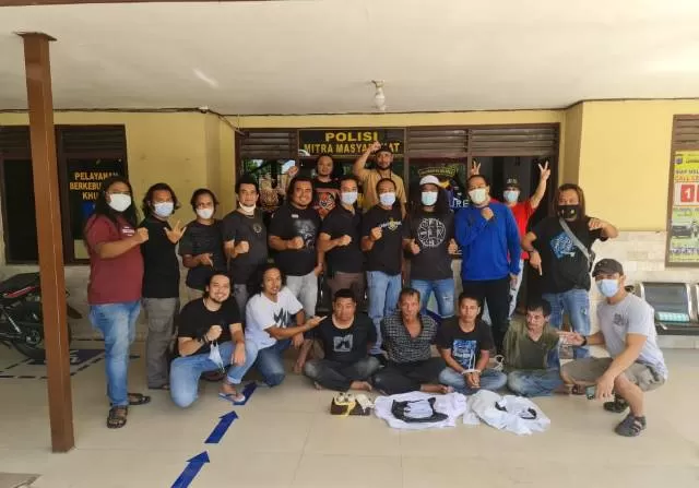 TAK BERKUTIK: Tim gabungan kepolisian berhasil mengamankan empat orang pelaku penipuan penggandaan uang di Kelua, Kabupaten Tabalong.