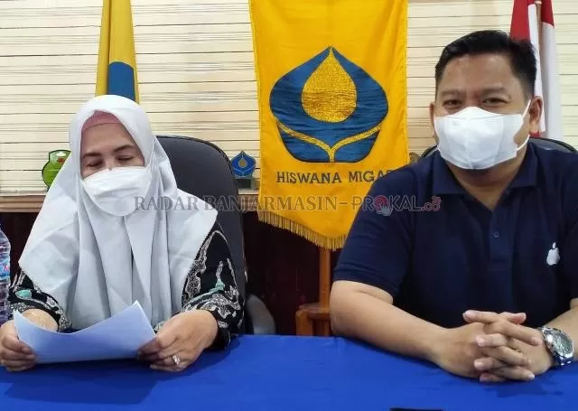 PENGUSAHA MIGAS: Wakil Ketua Hiswana Migas Kalsel, Syarifah Rugayah dan sekretarisnya HM Irfani. | FOTO: ENDANG SYARIFUDDIN/RADAR BANJARMASIN