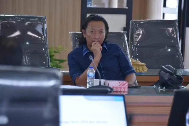 LEGISLATOR: Sekretaris Komisi II DPRD Kalsel, Iqbal Yudianoor. Ia meminta kenaikan HET tabung gas 3 kg ditunda.