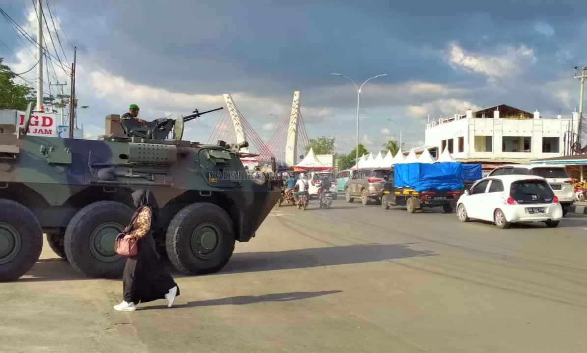 BERSIAGA: Personel disiagakan jelang kedatangan Presiden ke Kalsel.