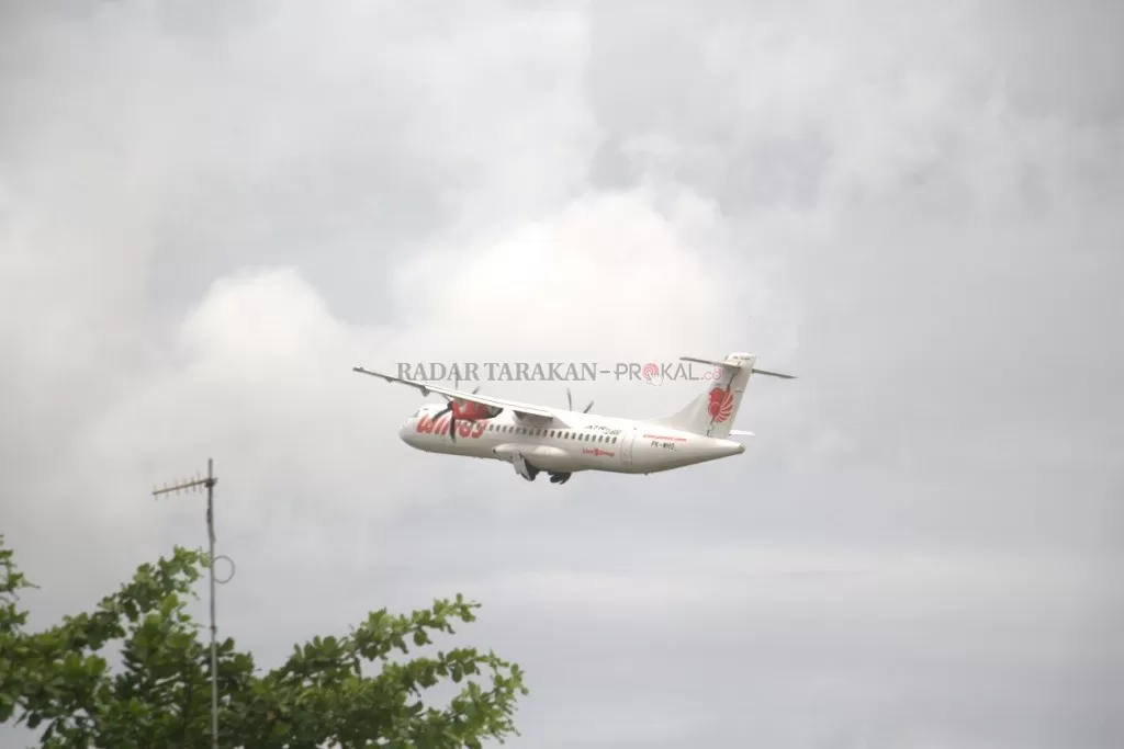 PENERBANGAN: Pembangunan di sekitar area bandara dibatasi karena masuk dalam Kawasan Keselamatan Operasi Penerbangan (KKOP).