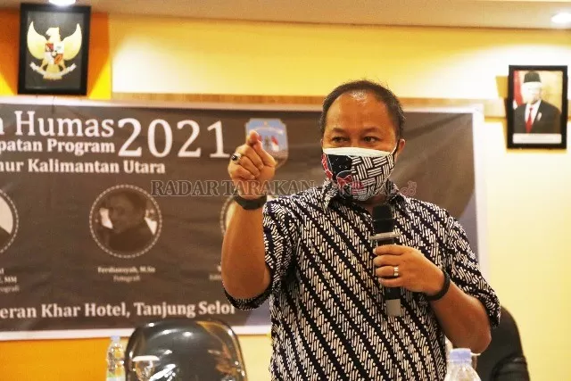 KAWAL ZIYAP: Ketua Tim Sinkronisasi, Transisi dan Percepatan Program Gubernur - Wagub Kaltara, Zainal-Yansen, Dr. Ari Junaedi. FOTO: DOKUMEN PRIBADI