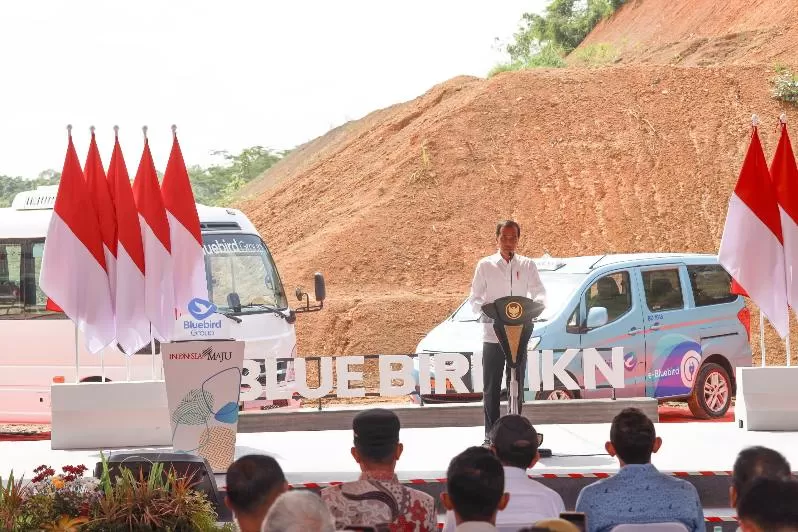 Bluebird Group secara resmi luncurkan sistem transportasi publik berkelanjutan berbasis listrik di IKN. (Foto : Humas OIKN)