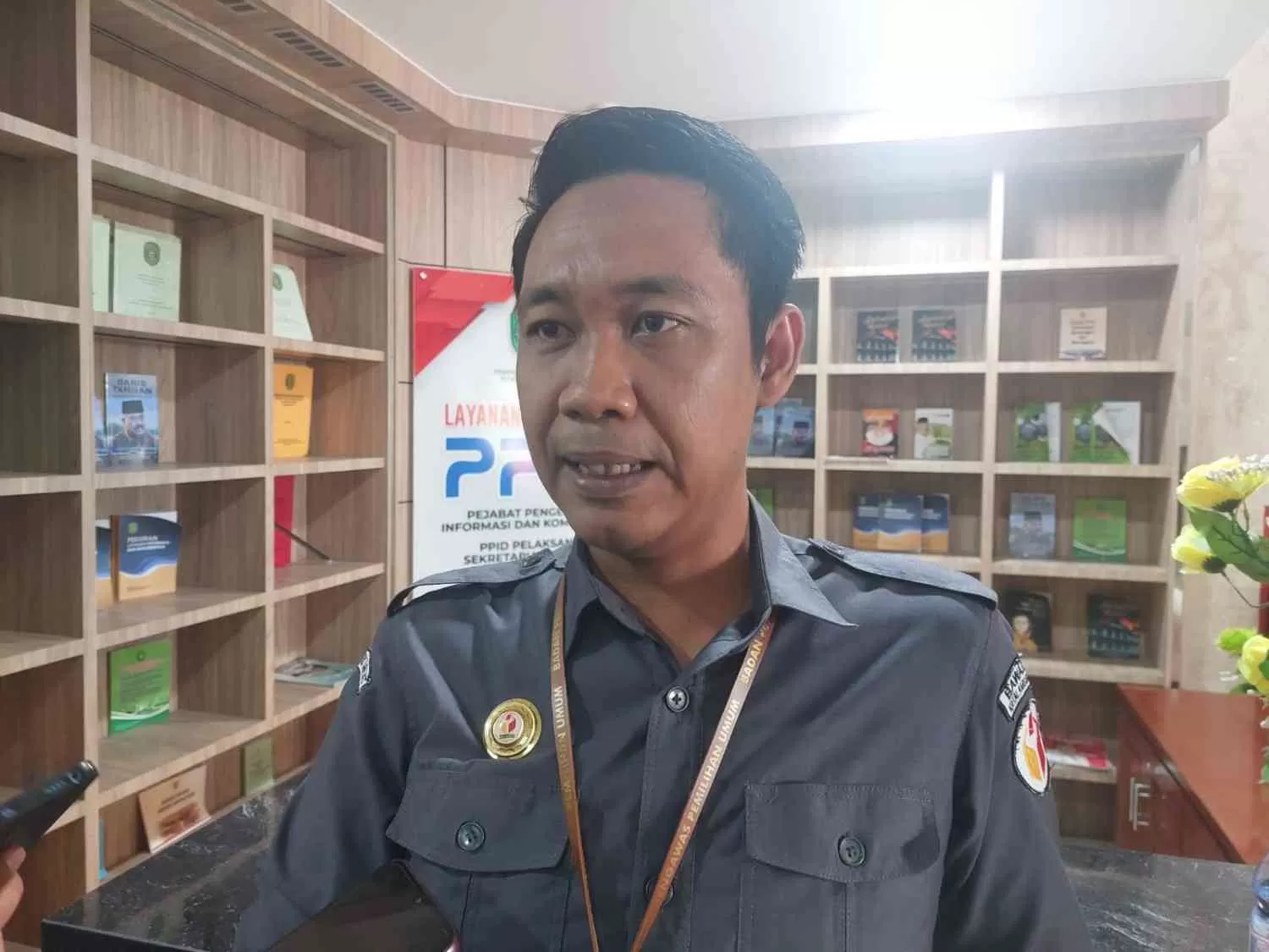Ketua Bawaslu Kukar Teguh Wibowo (Elmo/Prokal.co)