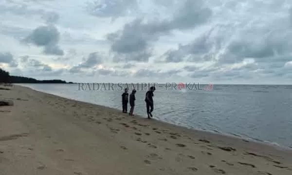 WISATA PANTAI : Tempat wisata di Kabupaten Sukamara tetap buka selama libur natal dan tahun baru. Para pengunjung diwajibkan menaati protokol kesehatan.(ISTIMEWA/RADAR SAMPIT)