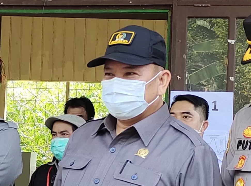 Ketua DPRD Mura Doni, SP