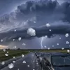 Mengapa Hujan Es Terjadi di Indonesia? Kenali Tanda Alam dan Cara Lindungi Mobil Anda