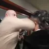 Songong di Depan Mantan Petarung UFC, Influencer Petinju Ini Dihajar Brutal
