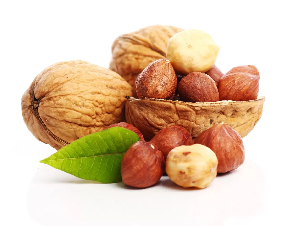 manfaat kacang hazelnut buat tubuh. (Freepik)