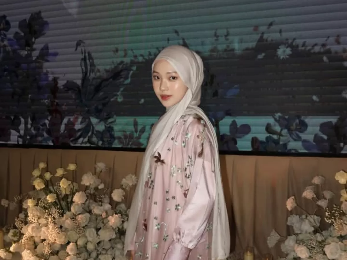 Jule buka suara dan minta maaf atas Kasus Perselingkuhannya (Foto : instagram/juliaprt7)
