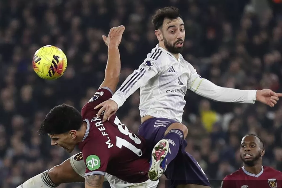 West Ham vs Manchester United Imbang. (Foto oleh Ian Kington / AFP)