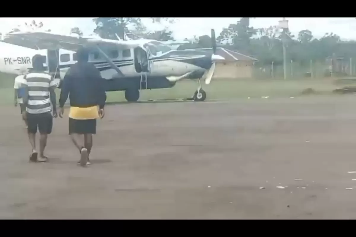 Pilot dan Kopilot Smart Air Tewas, Begini Kronologi Penembakan Pesawat yang Diduga Dilakukan KKB Batalion Kanibal Pimpinan Elkius Kobak (Istimewa)