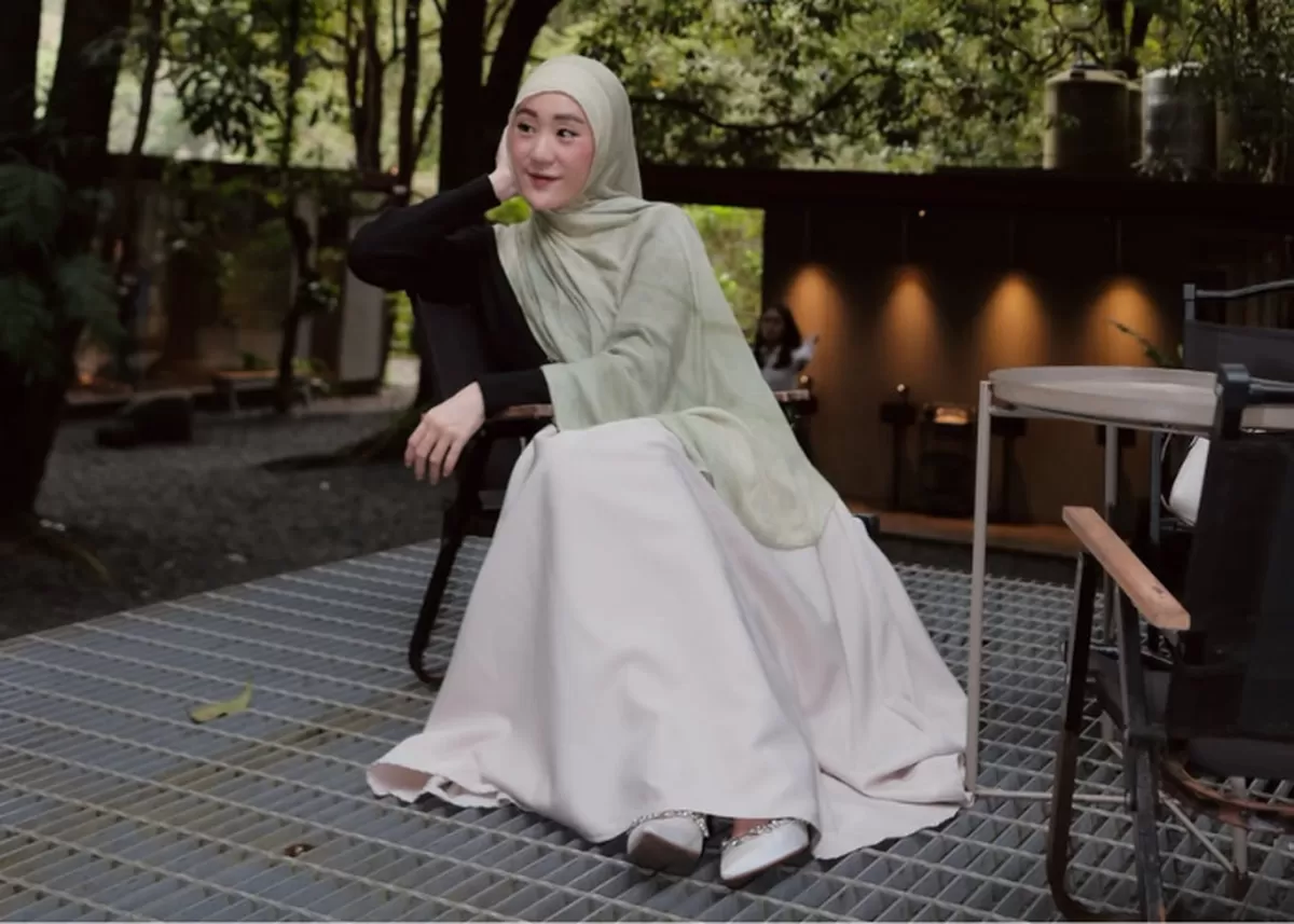 Larissa Chou mengaku sempat berkomunikasi kembali dengan Alvin Faiz. Sebut bahwa buzzer fitnah tentang dirinya dulu bukan berasal dari sang mantan.   (instagram/larissachou)