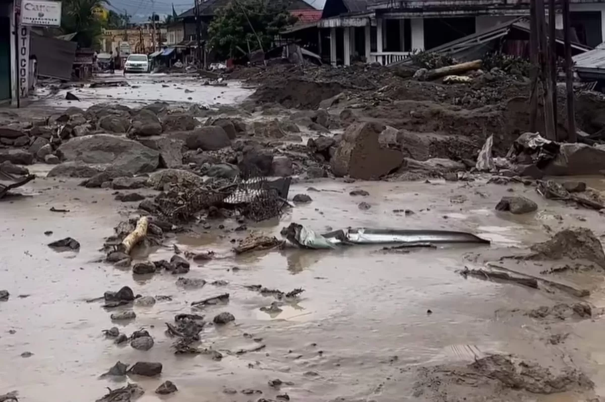 Banjir susulan yang masih terjadi di Sumatera Barat.  (Instagram/zeki_satria)