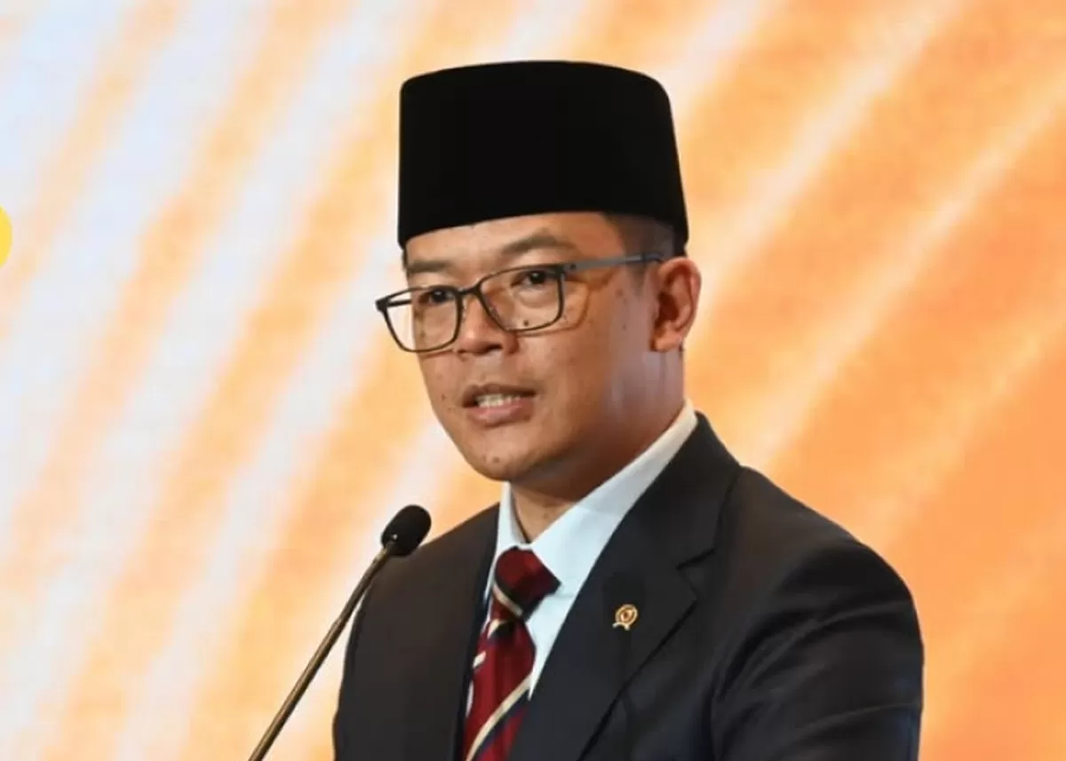 Menteri Luar Negeri RI menyampaikan sikap Indonesia yang mendorong penyelesaian damai dalam merespons isu geopolitik global.  (Instagram/bushcoo)