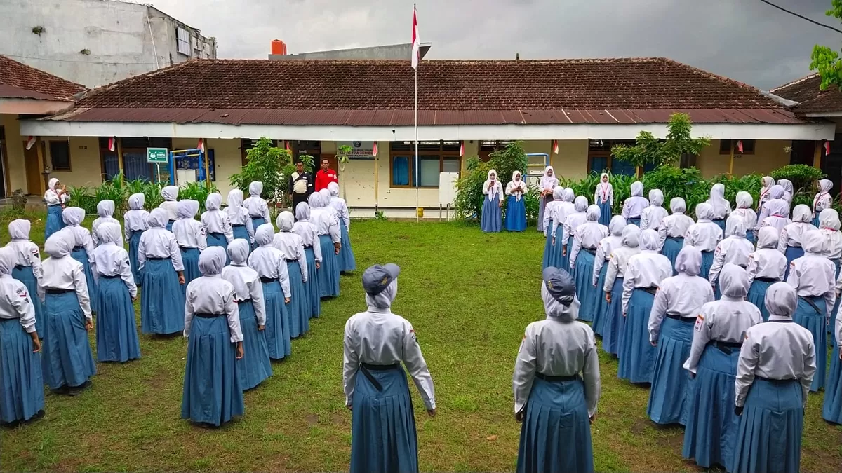 Momen diklat PMR Wira di Markas PMI Jember  (Dok. PMI Jember)