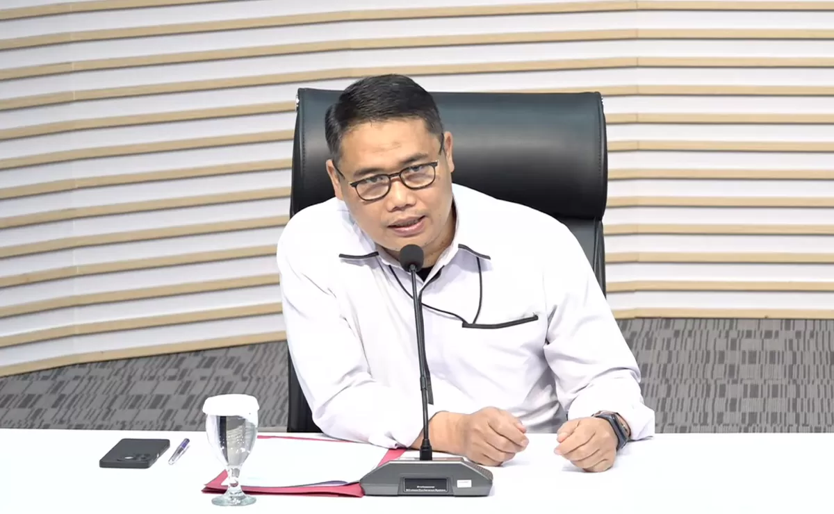 Deputi KPK Asep Guntur saat beberkan kronologi OTT kasus dugaan suap penerimaan pajak di KPP Madya Jakut (YouTube KPK RI)