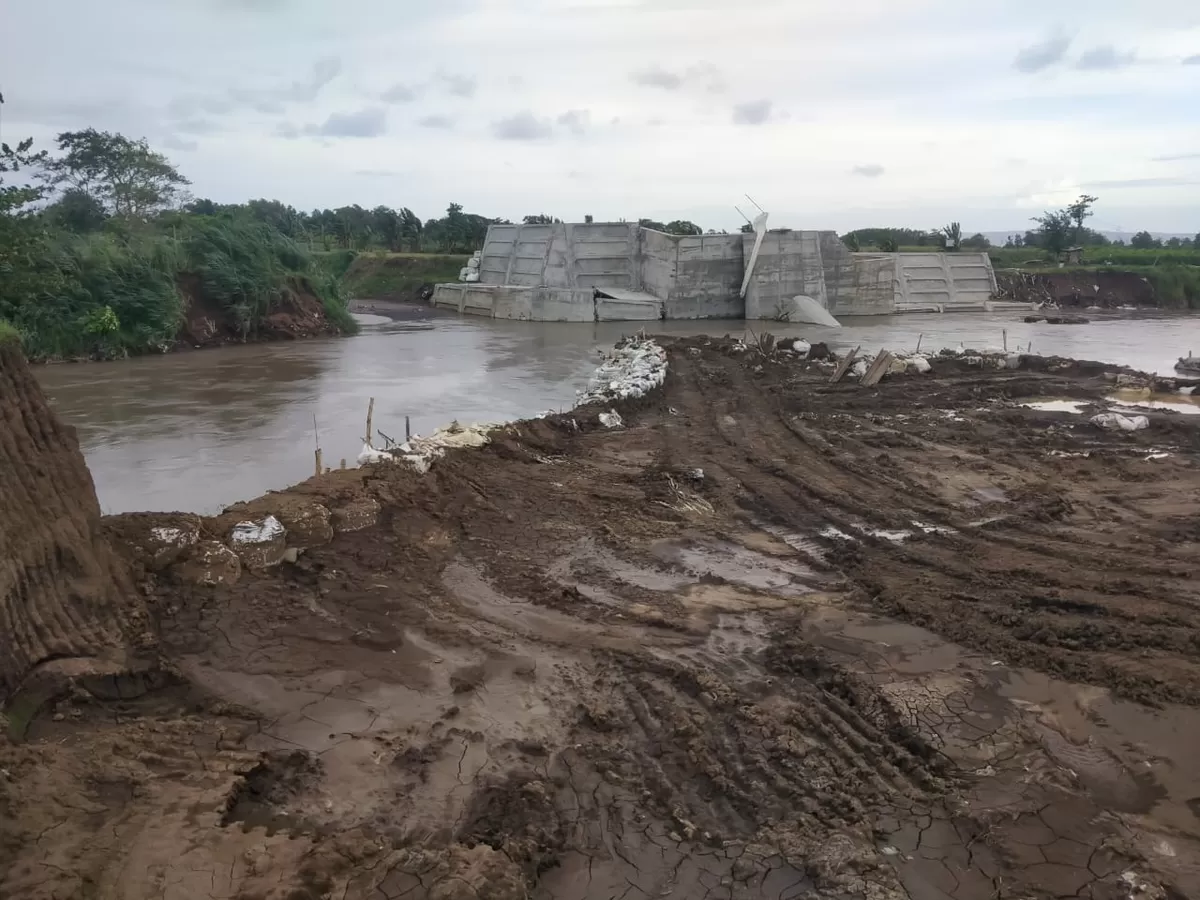 Kondisi DAM Pelimpah di Gumukmas (Angga Juli Setiawan/SketsaNusantara.id)