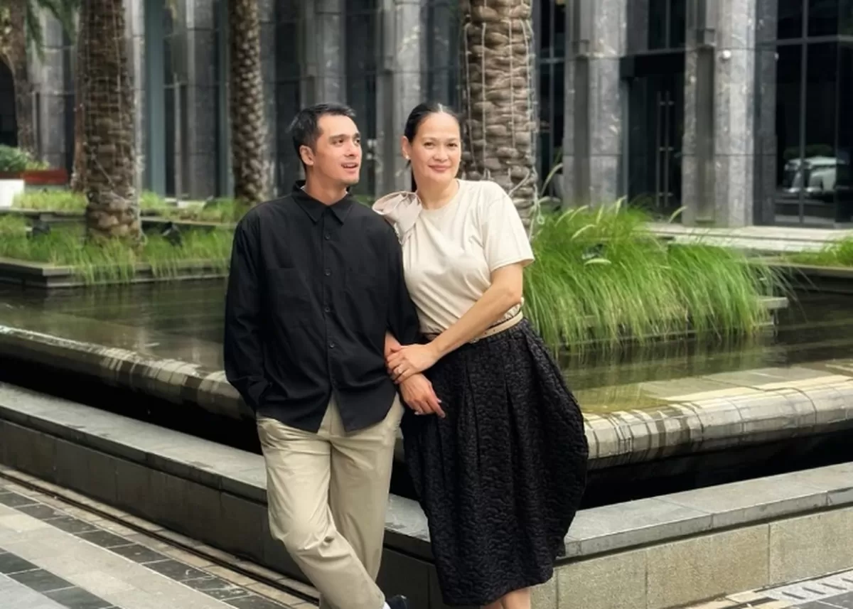 Potret Donna Harun yang merayakan ulang tahun ke-39 Ricky Harun. (Instagram/@donnaharunofficial)