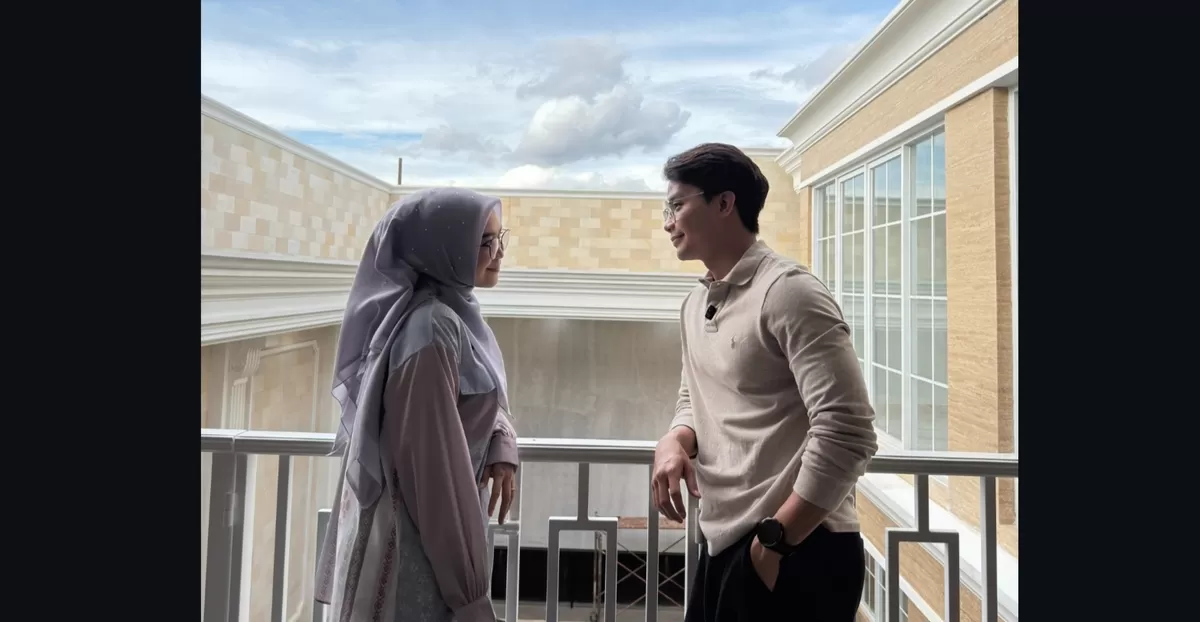 Profil dan fakta-fakta dibalik sosok Mikhail Imaan yang kini ramai diisukan memiliki hubungan spesial dengan konten kreator Ria Ricis.  (Instagram.com/@mikha)