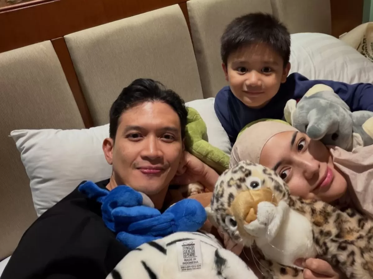 Rezky Aditya beri gombalin maut untuk Citra Kirana. (Instagram/@therreal_rezkyadhitya.)